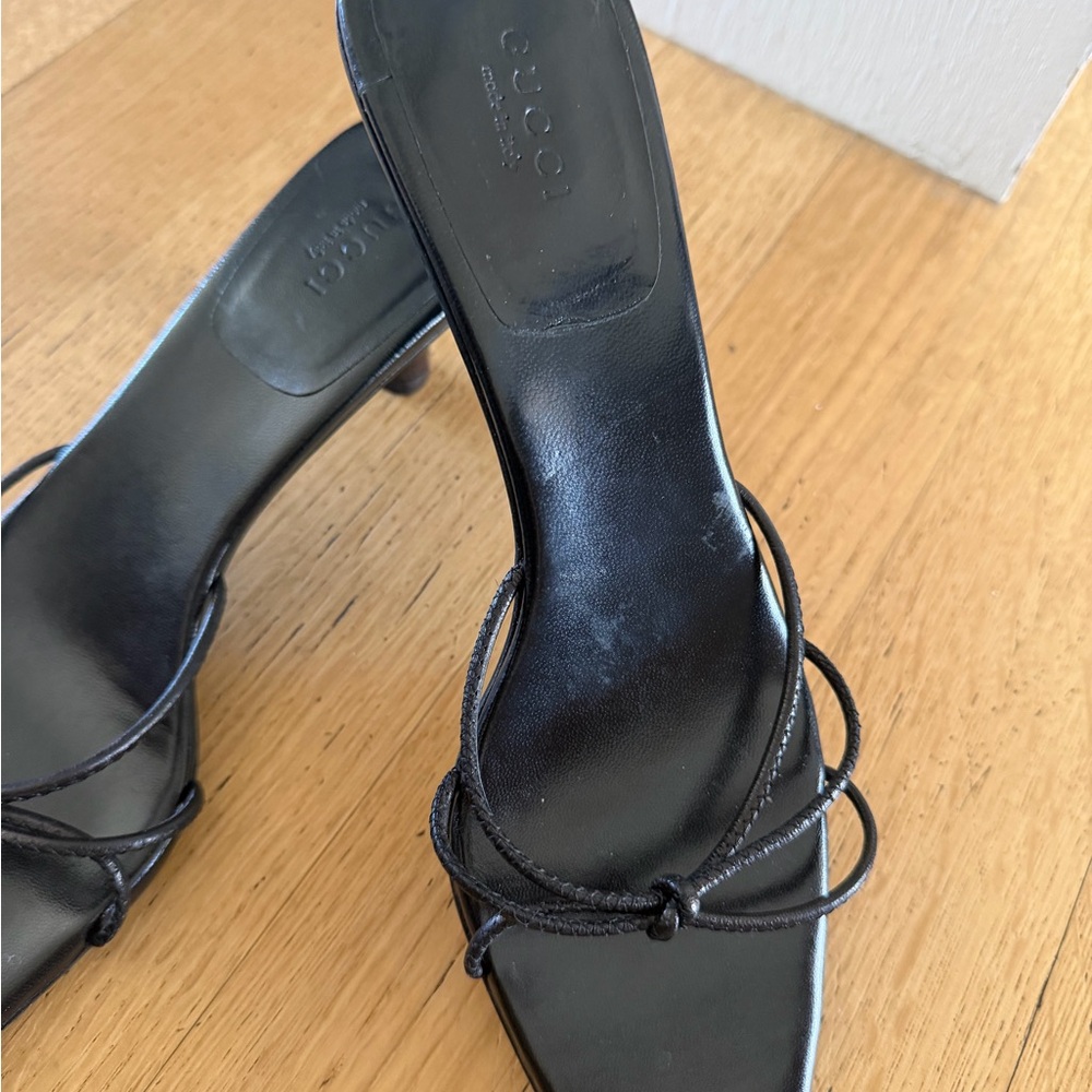 Gucci Tom Ford era black minimalist sandal with signature bamboo heel - Picture 3 of 7